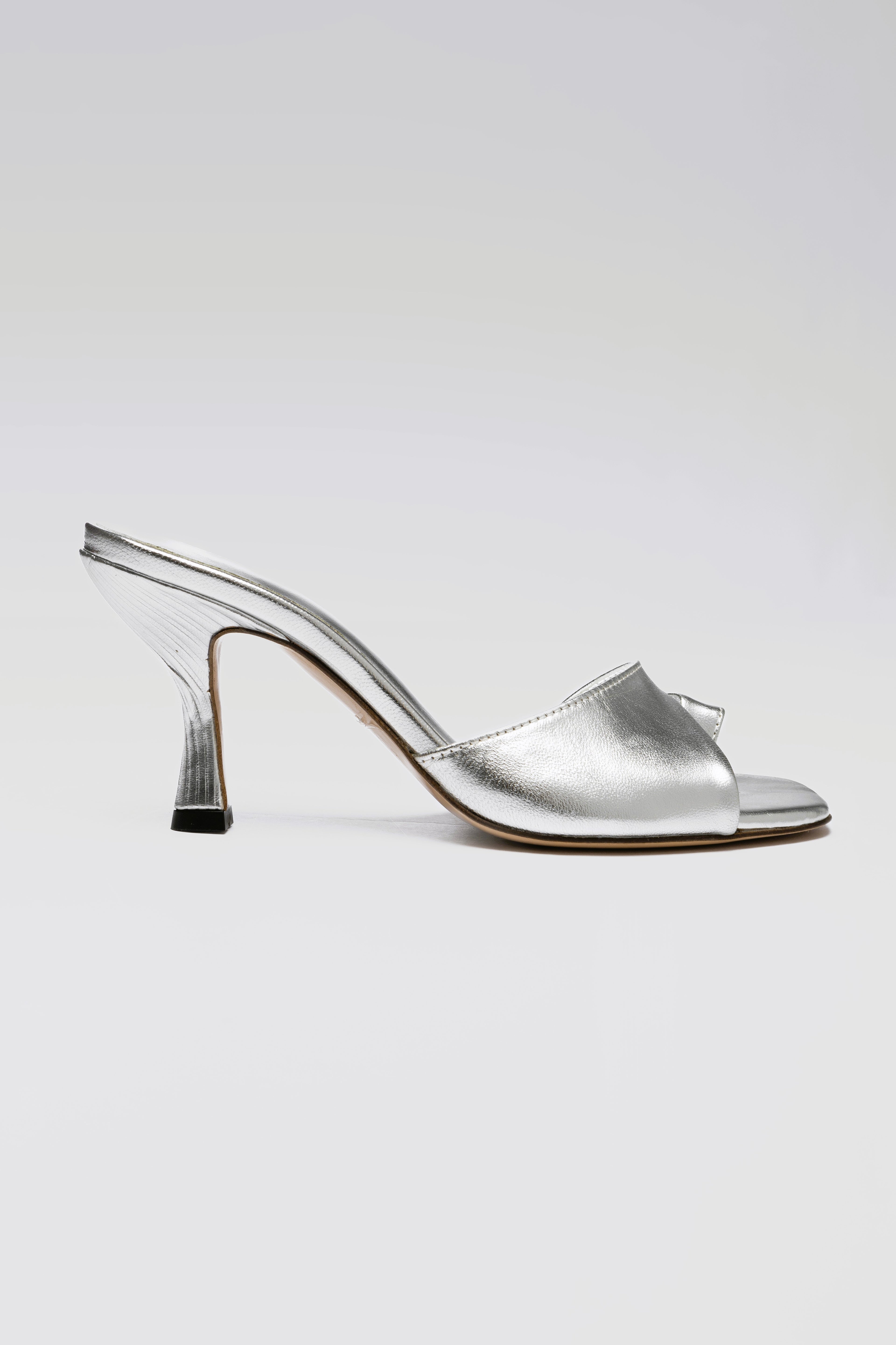 ALEIA MULE SILVER