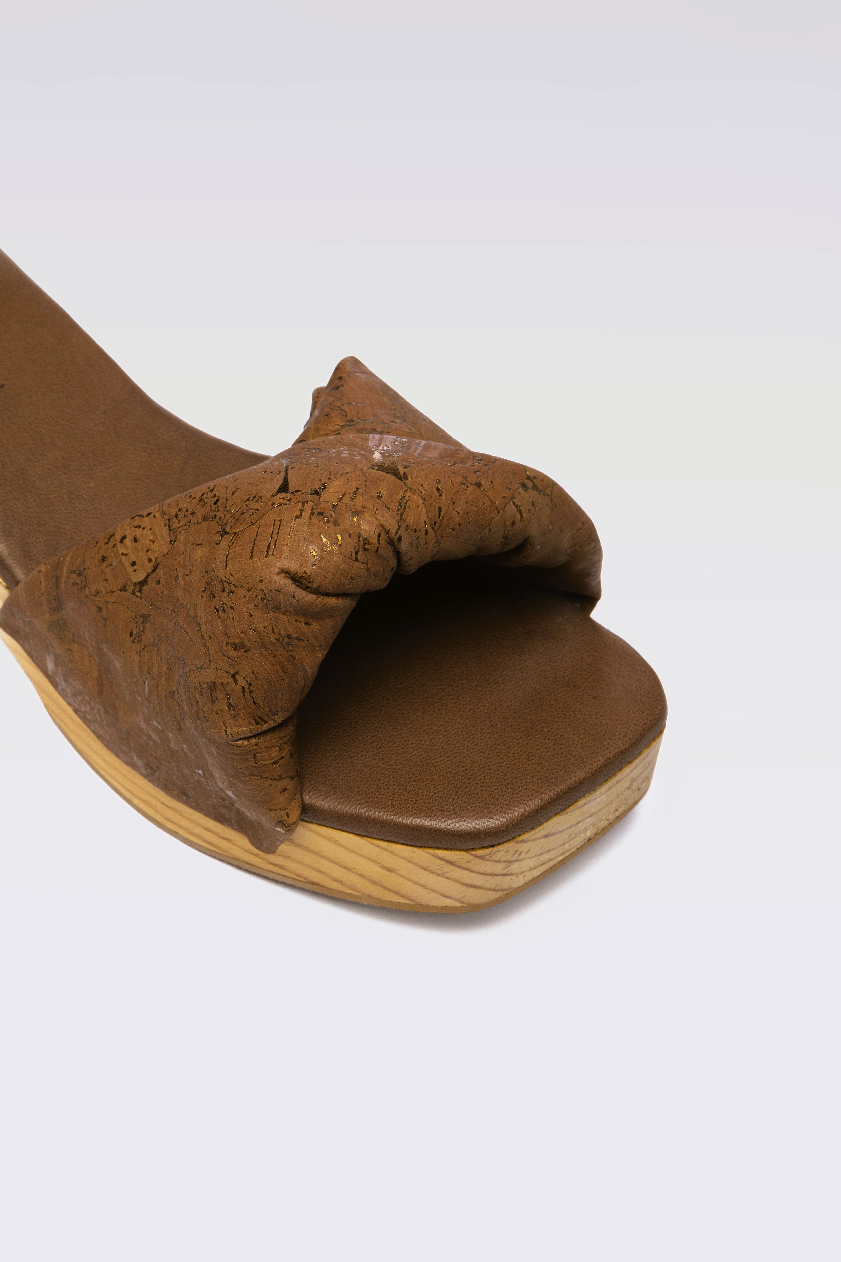 BROWN CORK CLOGS 5mm