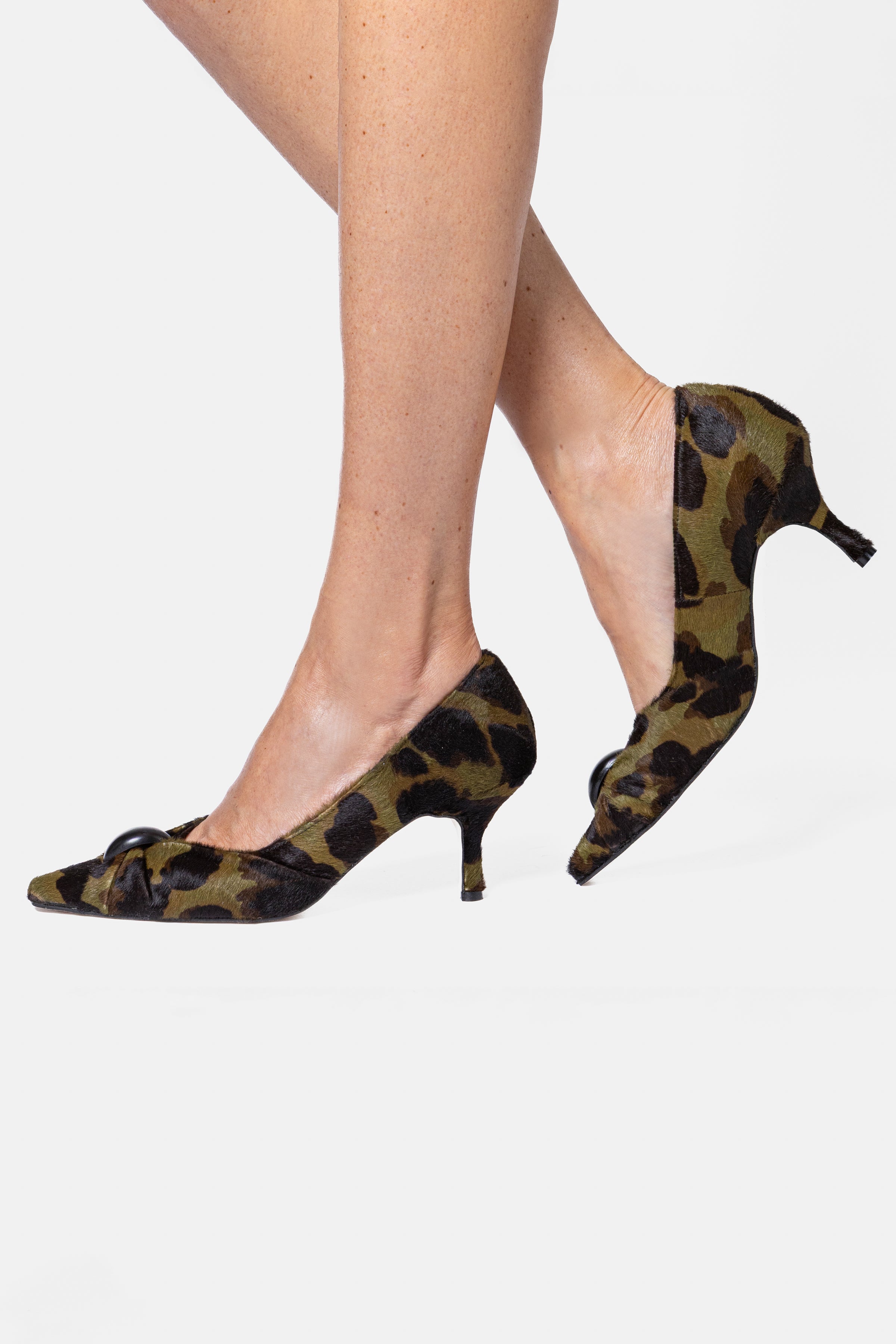 CAMO PUMPS 6.5