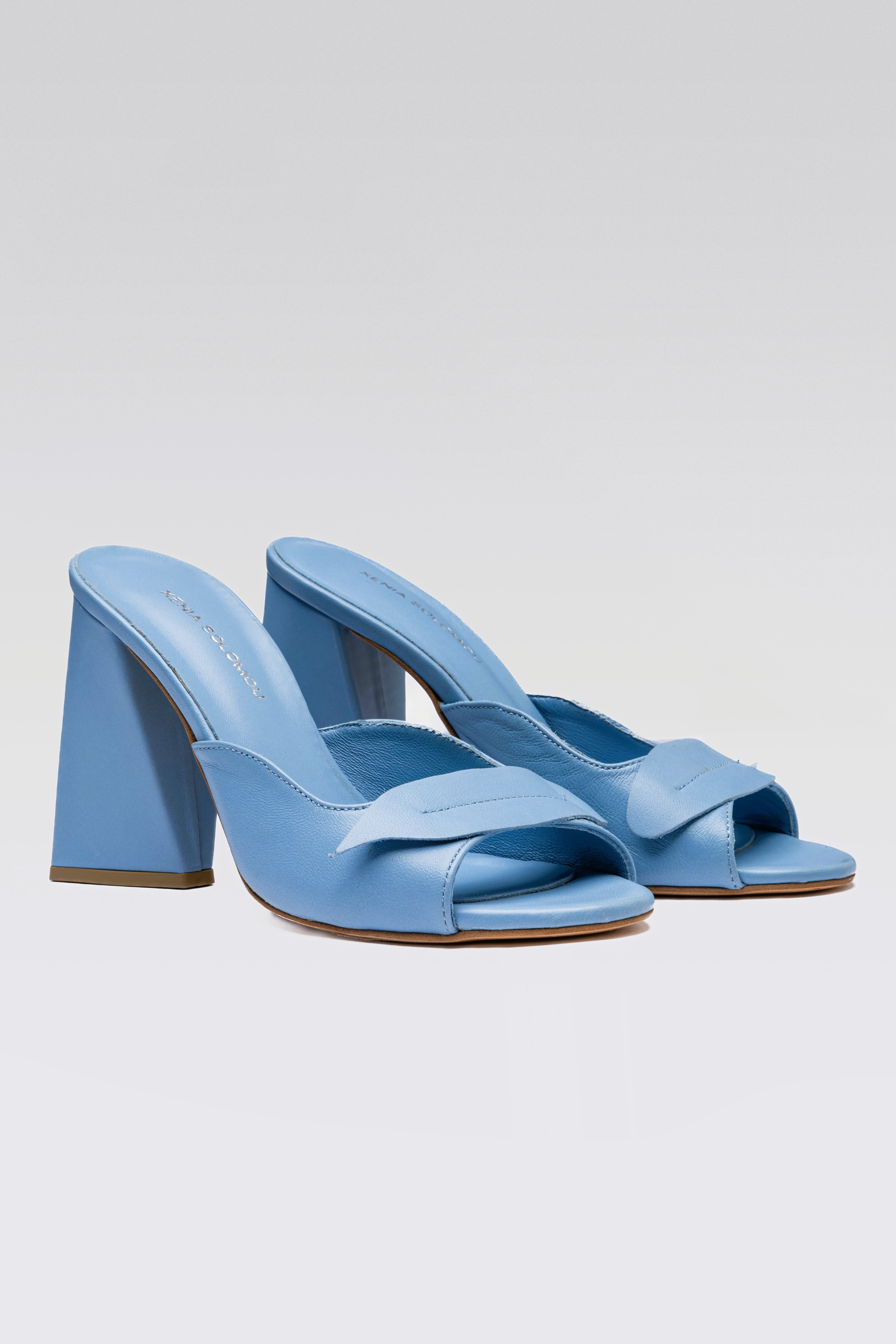 HAVANA BLUE SLIPPERS 9.5