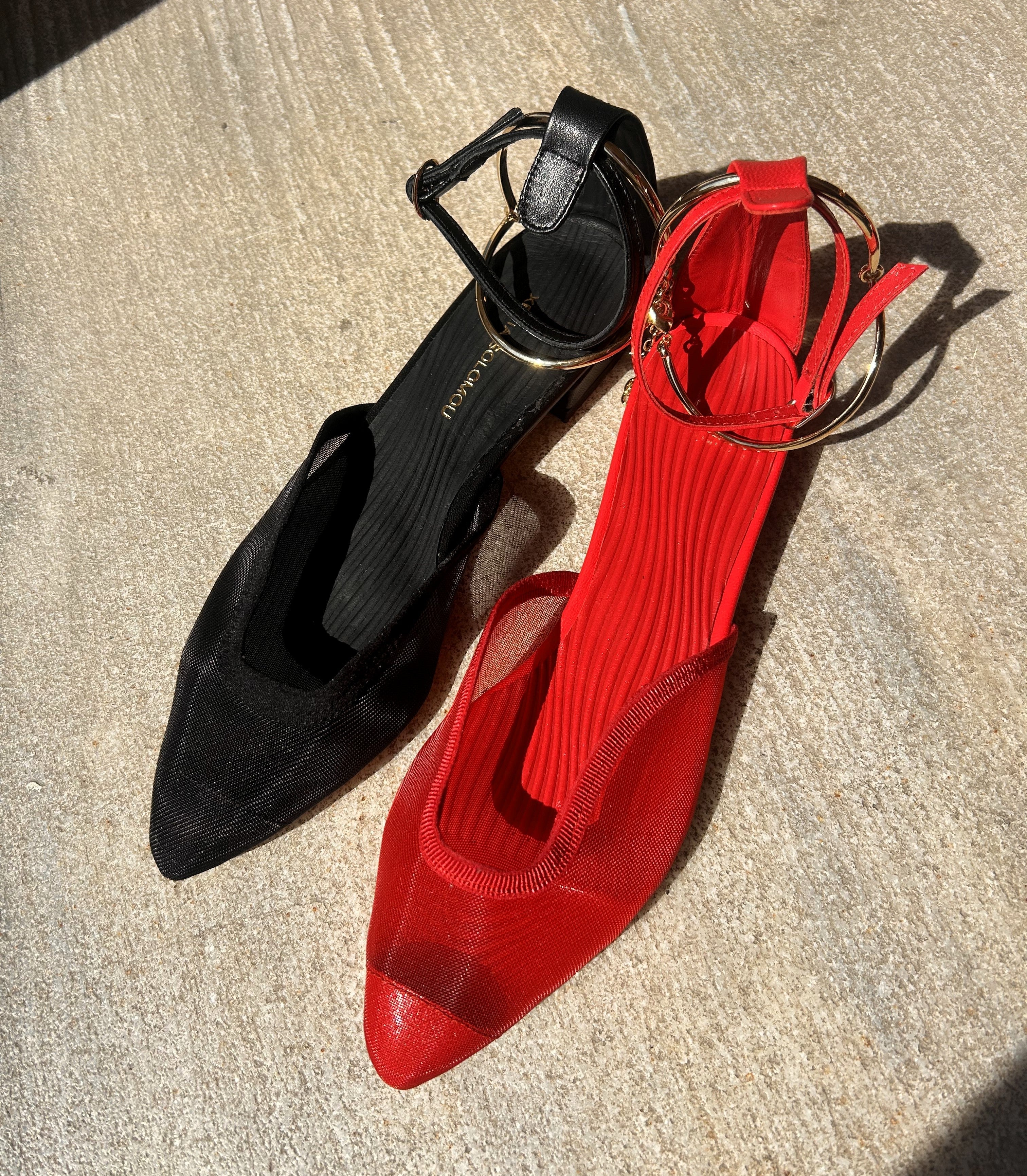 MAYA RED FLATS XENIA SOLOMOU