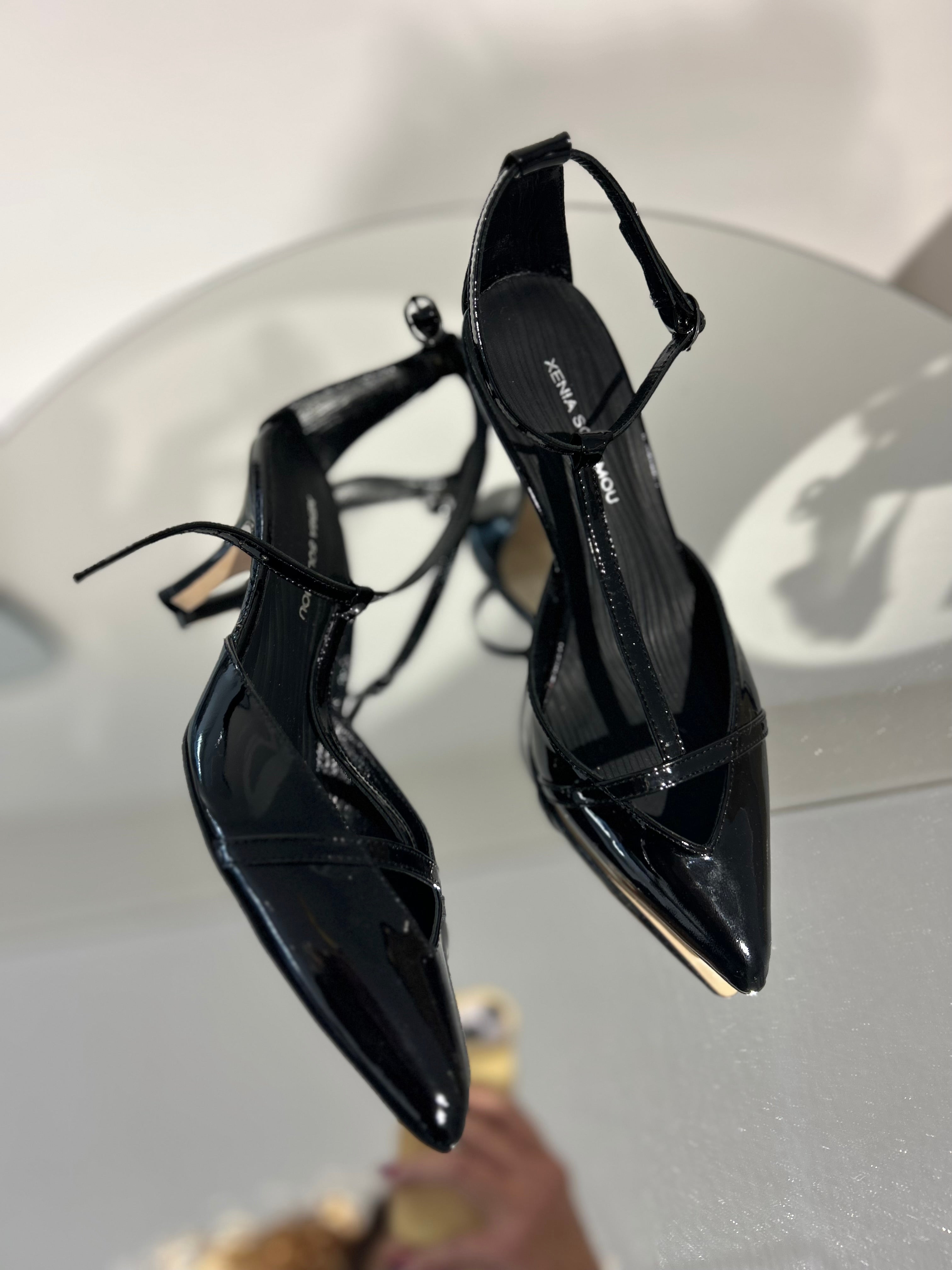 ANGELINA BLACK PUMPS 6.5