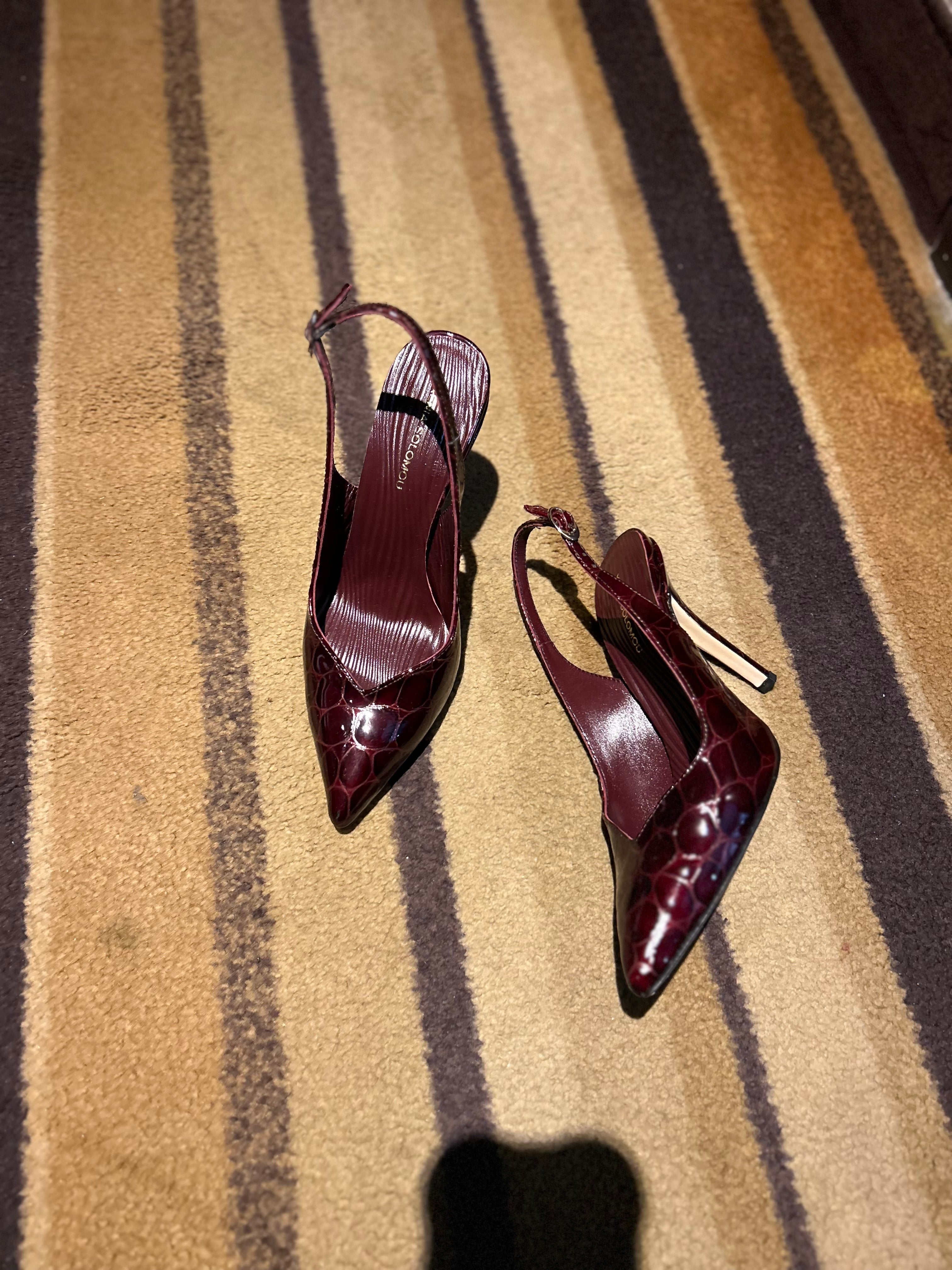PUMPS WINE BURGUNDY 9.5