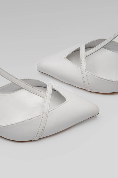 ANGELINA WHITE PUMPS 6.5 XENIA SOLOMOU